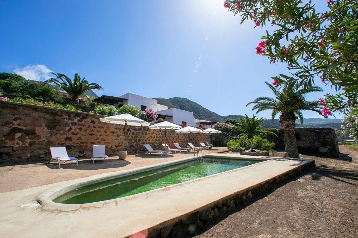 Villa Il Mulino Di Scauri à Scauri  Extérieur photo