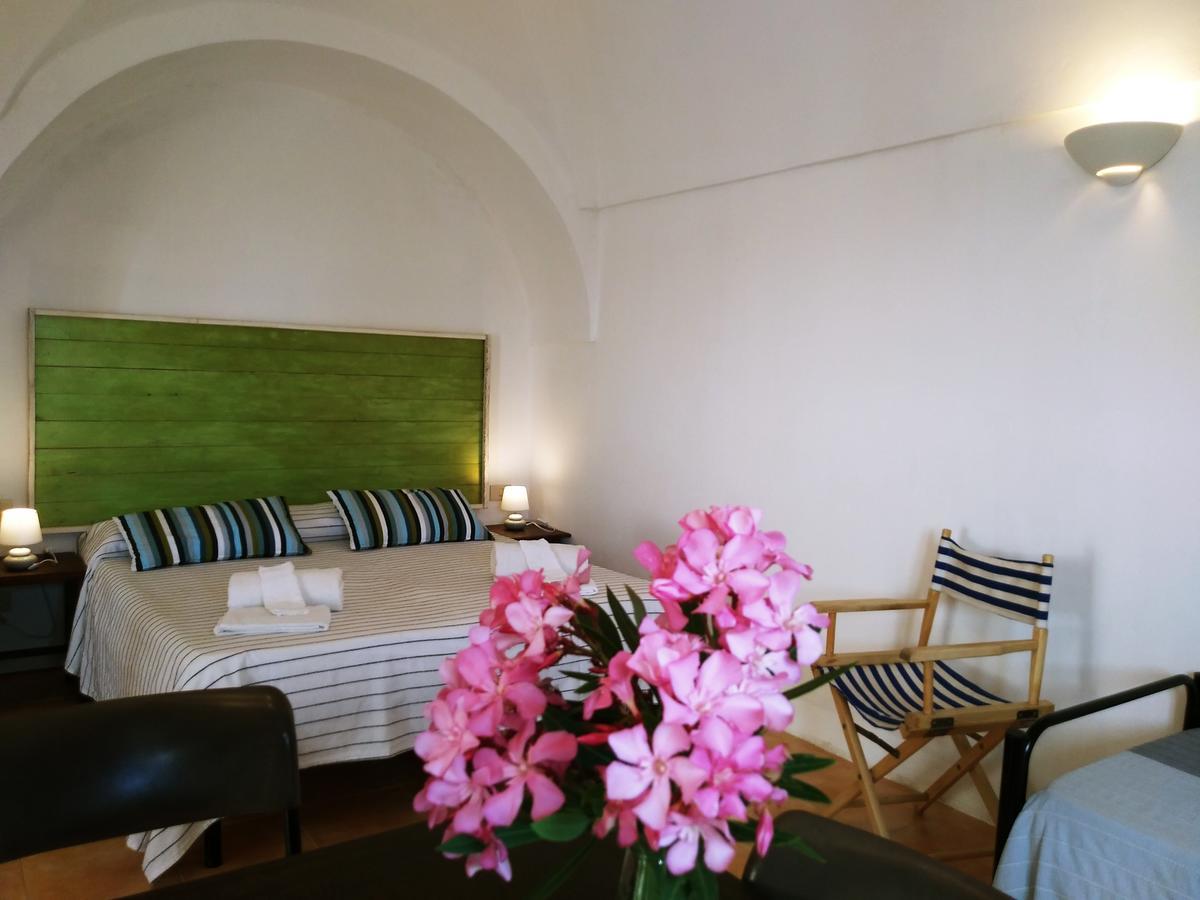 Villa Il Mulino Di Scauri à Scauri  Extérieur photo